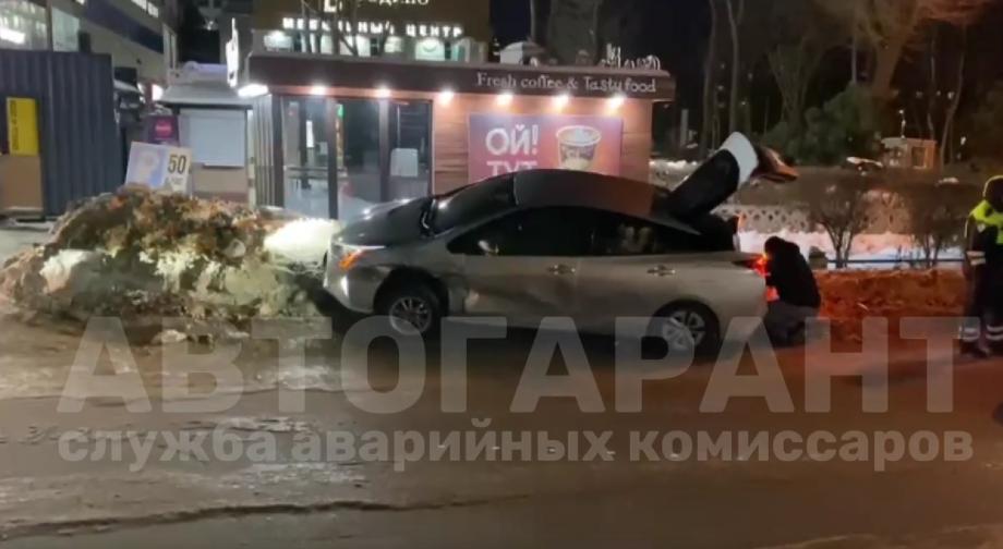 «Пьяный на встречке». Во Владивостоке произошла автоавария