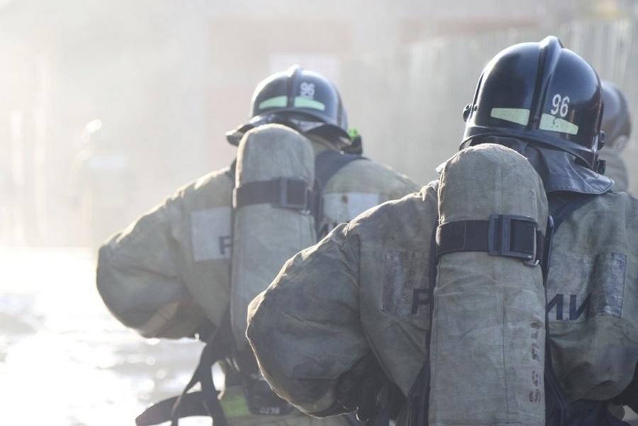 Фото: 25.mchs.gov.ru | Пожаром на стройке жилого дома будет заниматься прокуратура