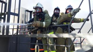 Фото: 25.mchs.gov.ru | В Приморье уничтожен огнем катер