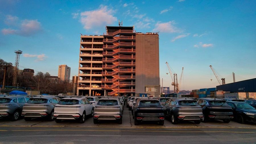 Владивостокский автомобильный терминал увеличил годовой объем перевалки авто на 40%