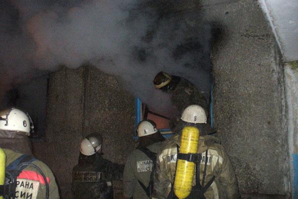 Фото: 25.mchs.gov.ru | Один погиб, трое эвакуировано: в МЧС Приморья озвучили обстоятельства страшного пожара
