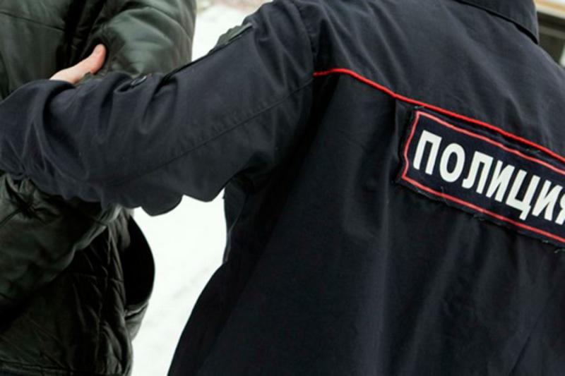 Фото: 25.мвд.рф | В Артеме полицией задержан подозреваемый в краже денежных средств