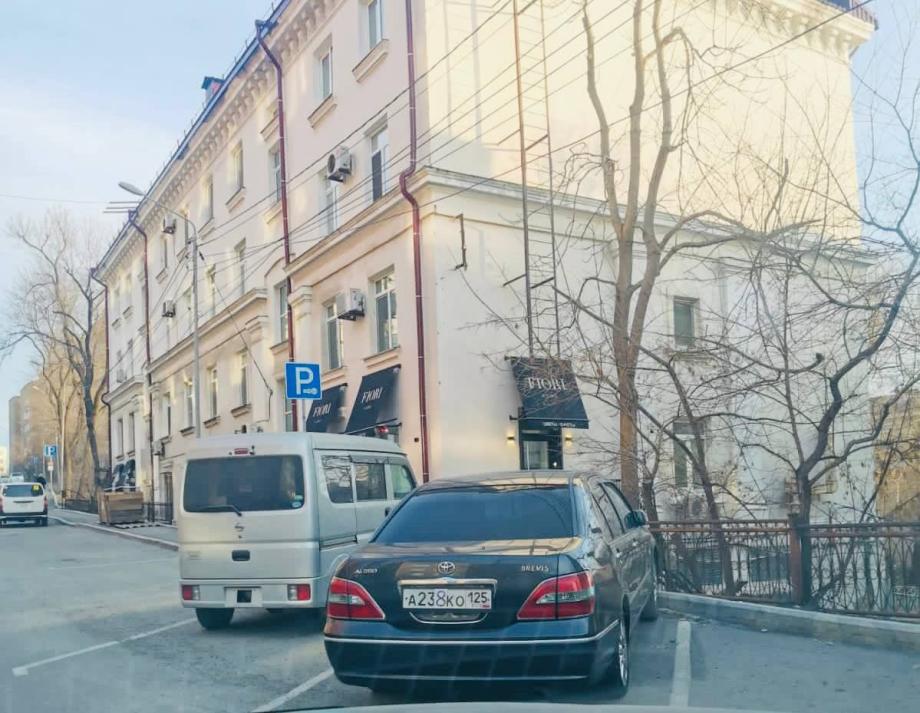 Фото: dpscontrolprim | «Просто свинство». Во Владивостоке хитрые водители подставляют других автомобилистов