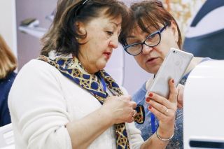 Из‑за перевода на карту пенсионерам могут отказать в соцподдержке