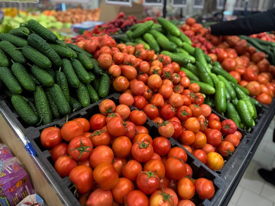 Зимний дефицит: сколько сейчас стоят сезонные овощи во Владивостоке