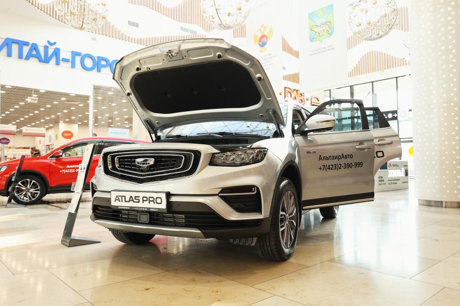 «АльтаирАвто» презентовала новые автомобили Geely во Владивостоке