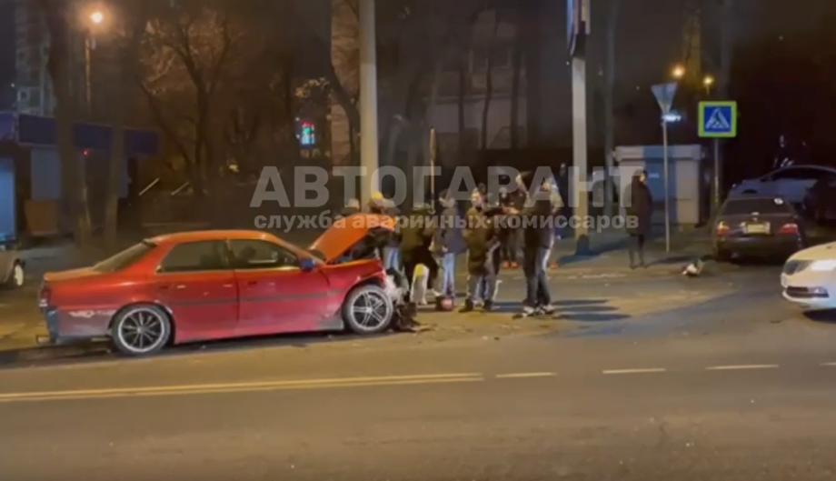 Фото: Автогарант | «Без прав и без страховки». Ночные развлечения едва не привели к трагедии во Владивостоке