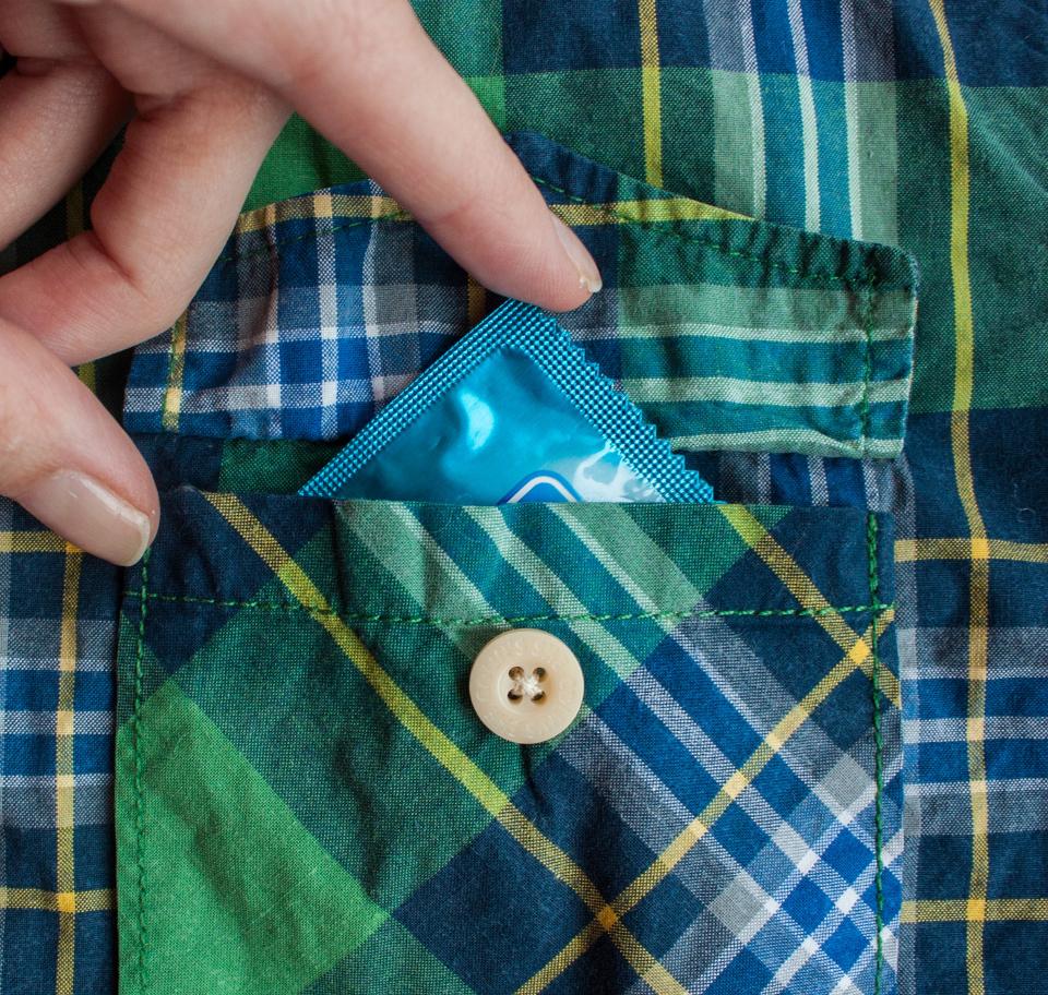 Фото: pixabay.com | Лайфхак: как сделать презерватив палочкой-выручалочкой в любом деле?