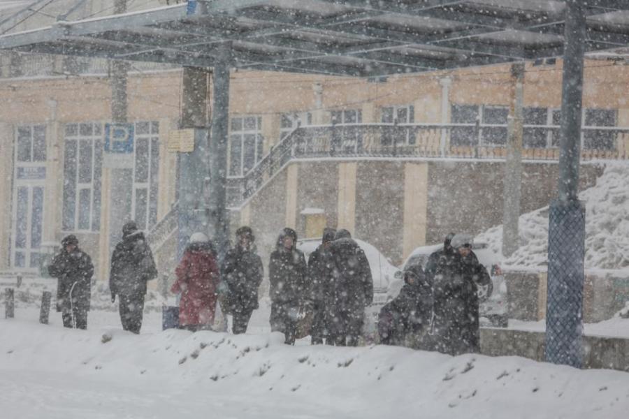 Синоптики уточнили прогноз по снегу на 15 февраля во Владивостоке