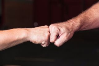 В Приморье преподаватель набросился на ребёнка