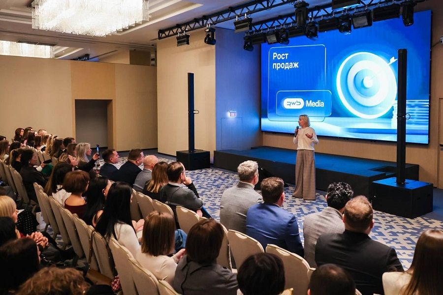 Russ удвоила сеть цифровых конструкций в Приморье, устанавливает экраны в ПВЗ Wildberries