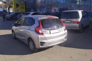 «Им только омывайку долить можно доверить»: владивостокцев обманули в известном автосервисе