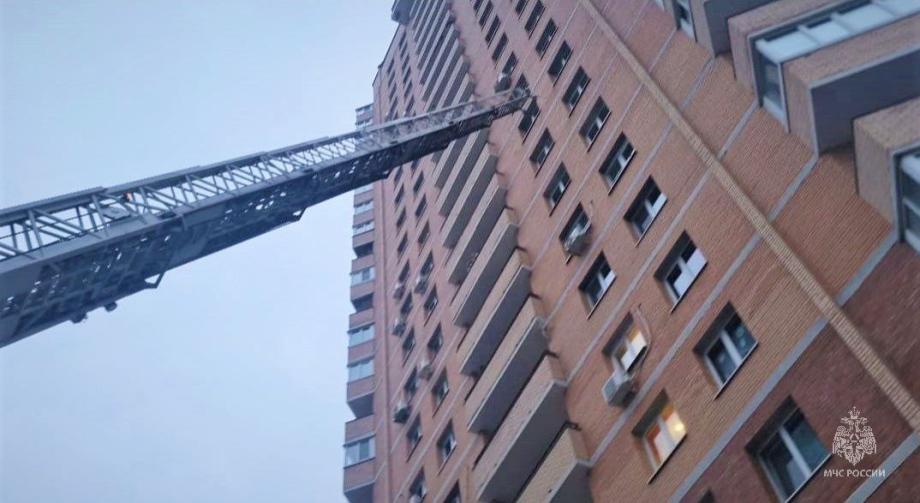 Пострадала девятиэтажка: пожарные ликвидировали возгорание во Владивостоке