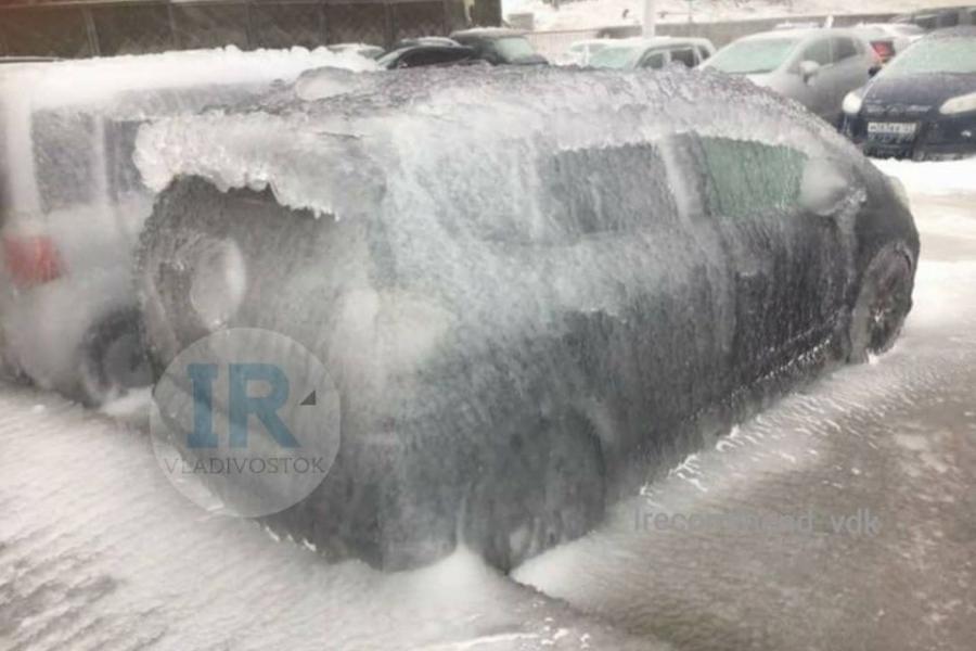 Сильный ледяной дождь обрушится на Владивосток: названа дата