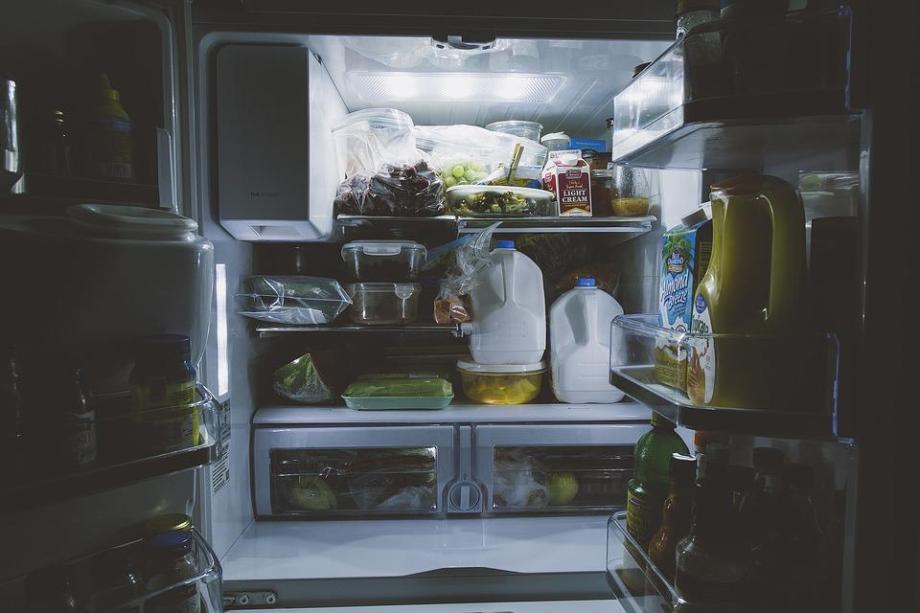 Основатель «Реми» признался, что хранит много просроченной еды в холодильнике