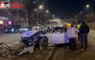 «А ”Марк“ был хороший»: во Владивостоке горе-дрифтер устроил жесткое ДТП
