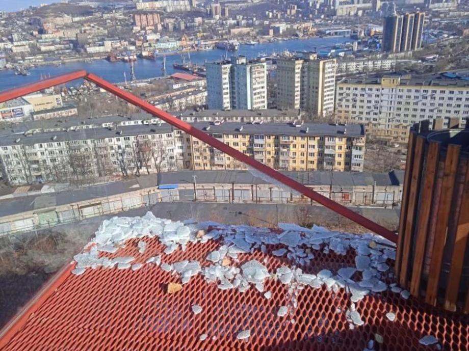Во Владивостоке родителям вандалов, разгромивших популярное место отдыха, придется возместить ущерб