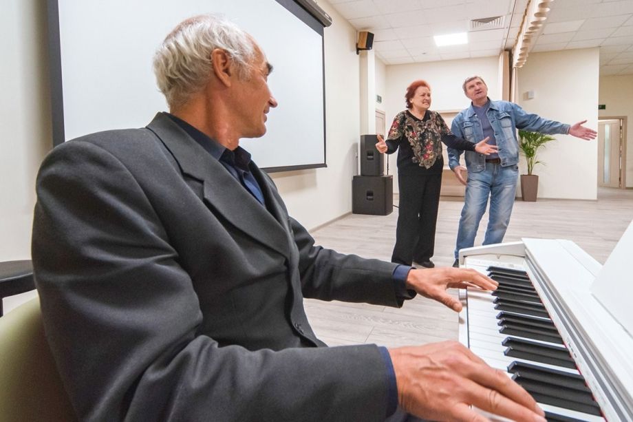 Какие потери ждут работающих пенсионеров с марта