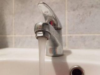 Тысячи жителей крупнейшего района Владивостока останутся без воды уже завтра