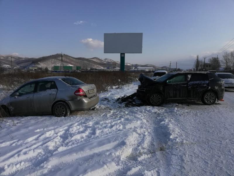 ДТП со смертельным исходом произошло в Приморье на скользкой дороге