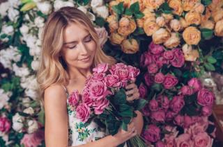 Цветы на 8 Марта: банально-универсально или беспроигрышный вариант?