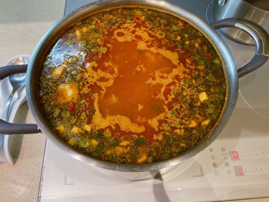 Как варить мясо без лишней пены: простые правила для чистого бульона