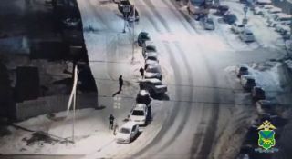 Двое водителей во Владивостоке попытались устроить аварию «на бис»