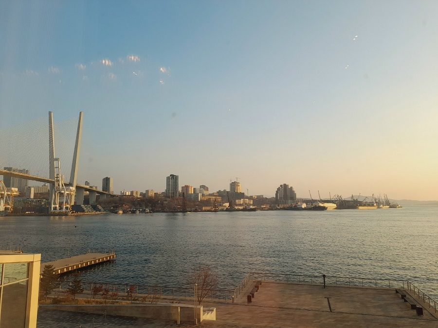 Погодная пятница, 13-е, во Владивостоке: морозная ночь и тёплый день с южным ветром