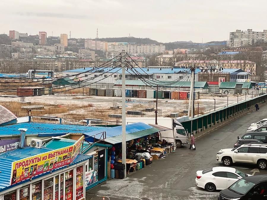 Ленинский районный суд Владивостока начала читать 64 тома дела «Трифоновских»