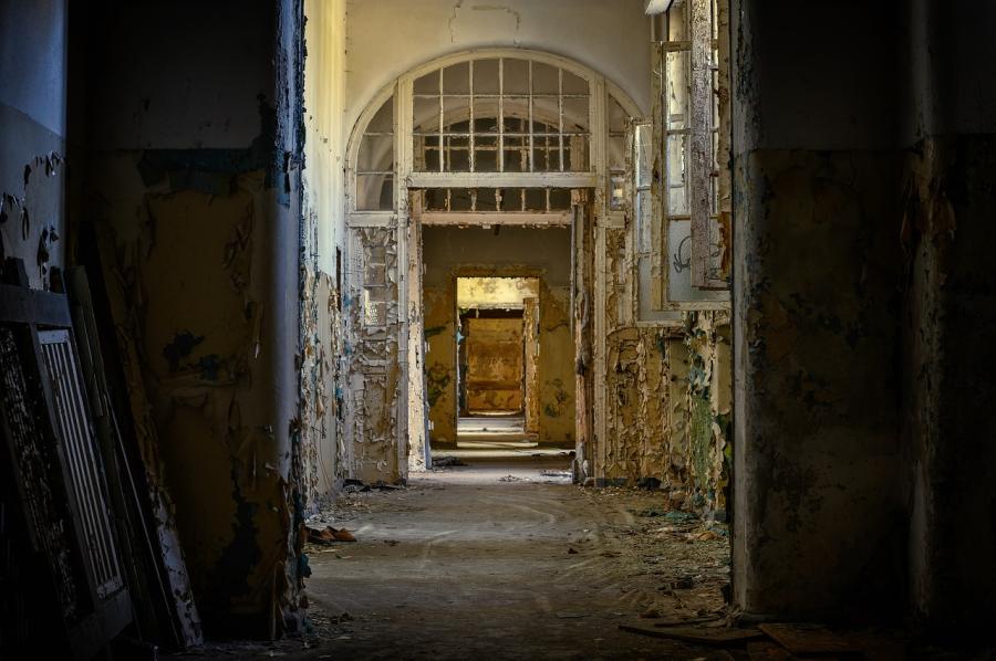 Фото: pixabay.com | Прогулка в заброшенном здании закончилась печально для девочки в Хабаровске