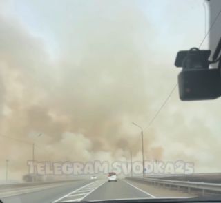 Трассу под Уссурийском накрыло дымом