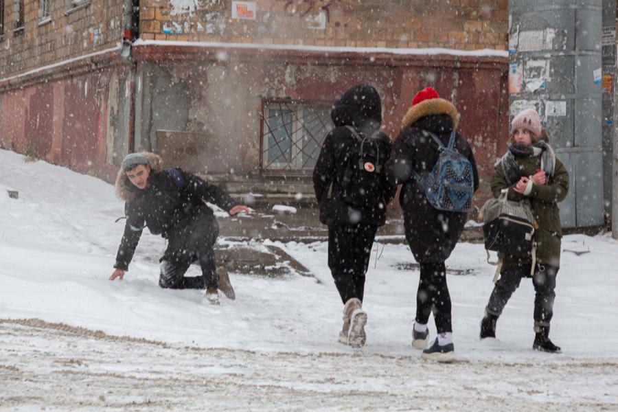 15 апреля хабаровск. Хабаровчан предупредили об опасном метеоявлении 15 декабря.