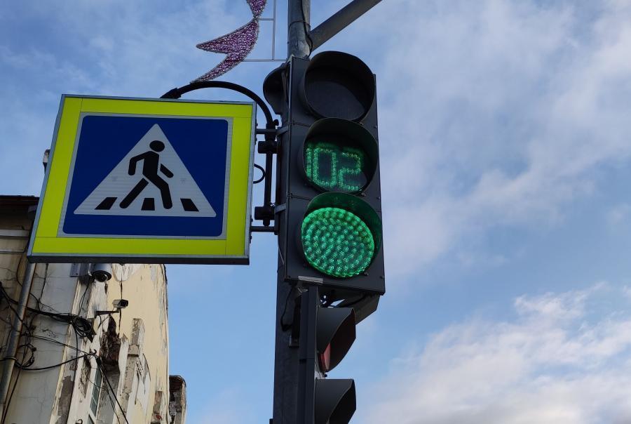 Во Владивостоке началось тестирование «умных» светофоров