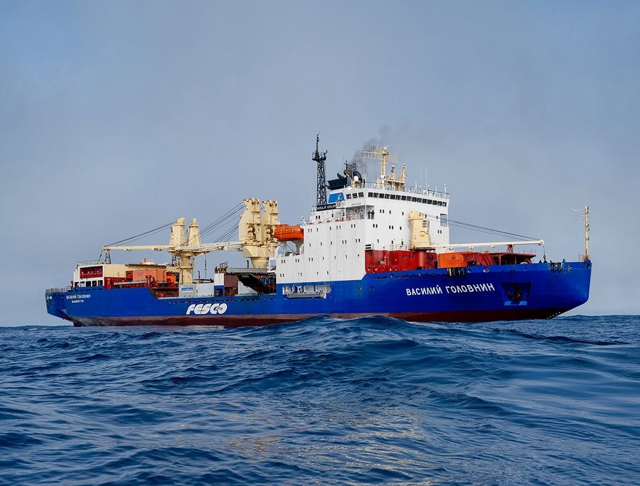 FESCO совершила восьмую экспедицию с индийскими учеными к берегам Антарктиды