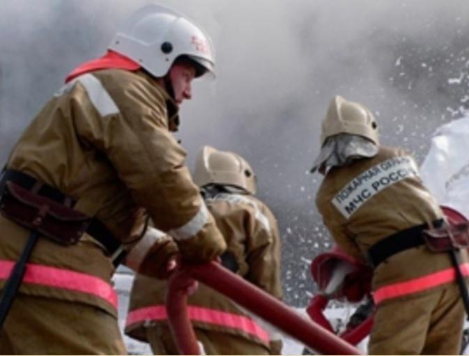 Во Владивостоке ликвидирован крупный пожар