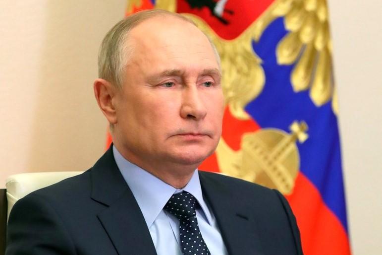 «Наконец поставил их на место»: новое решение Путина восхитило россиян