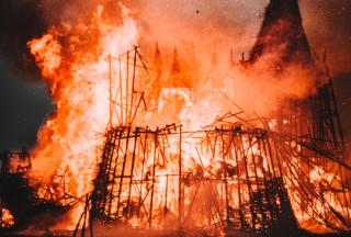 Фото: pexels.com | Во Владивостоке пламя уничтожило частный дом