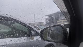 Фото: PRIMPRESS | Водителям напомнили об опасности вождения во время дождя