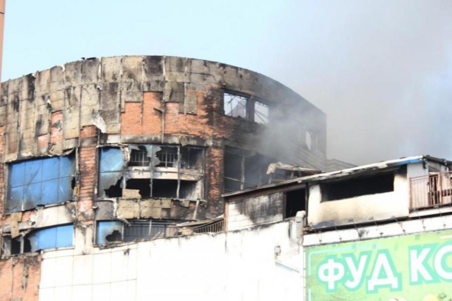 Фото: PRIMPRESS | Экспертиза дала неожиданный ответ, почему сгорел ТЦ «Максим» во Владивостоке