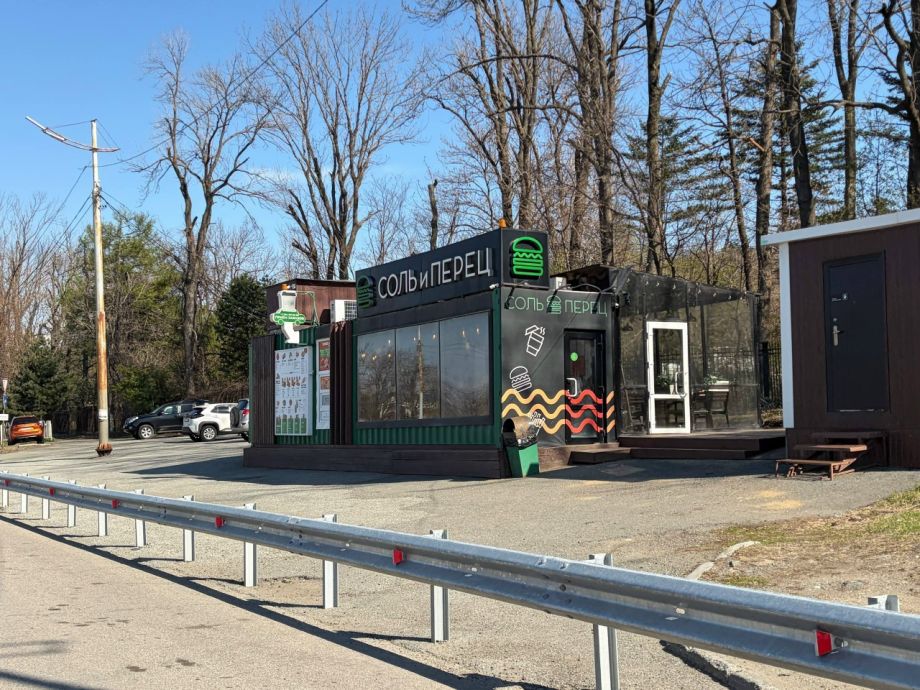 Леера и точка: дорожники перекрыли «точки аварийности» во Владивостоке