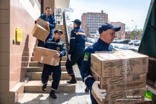 Фото: Анастасия Котлярова/vlc.ru | Из Владивостока в Донбасс отправили гуманитарную помощь