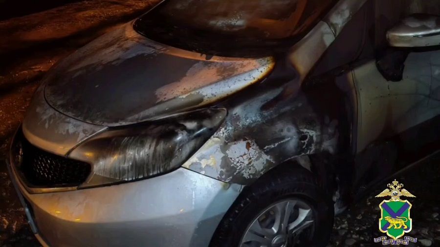 Семейная история в Приморье: зять спалил машину тёщи