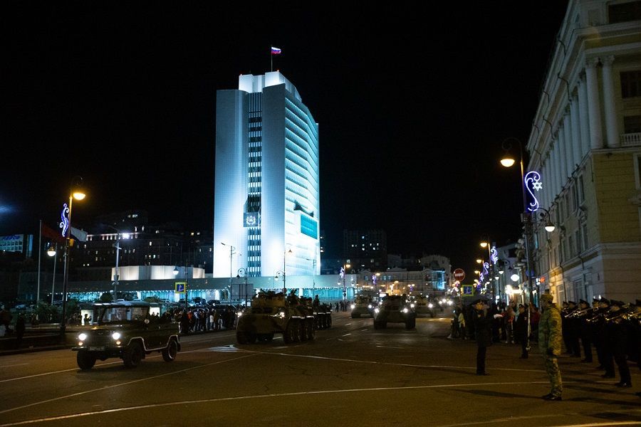Центр Владивостока перекроют ради репетиции парада Победы сегодня вечером