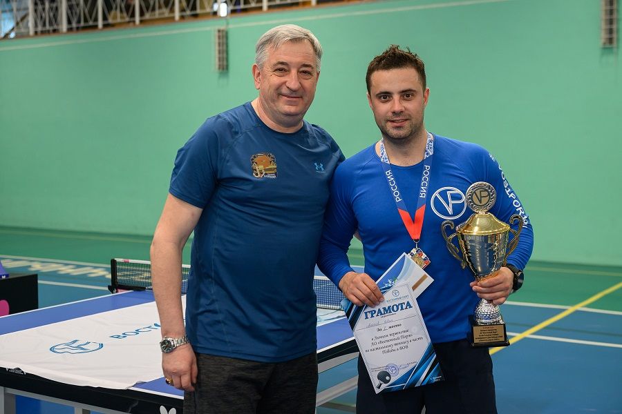 Золото – в тхэквондо, серебро – в хоккее и каратэ: спортивные итоги «Восточного Порта» в апреле