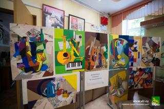 Фото: vlc.ru | Во Владивостоке победитель конкурса детских экологических рисунков получит комплект уличной мебели
