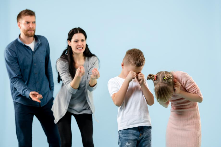 Фото: freepik.com | «Родителям обязательно»: психолог рассказала о том, как правильно реагировать на детские обиды