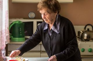 «Платить за ЖКХ больше не придется». Новая льгота вводится для всех пенсионеров