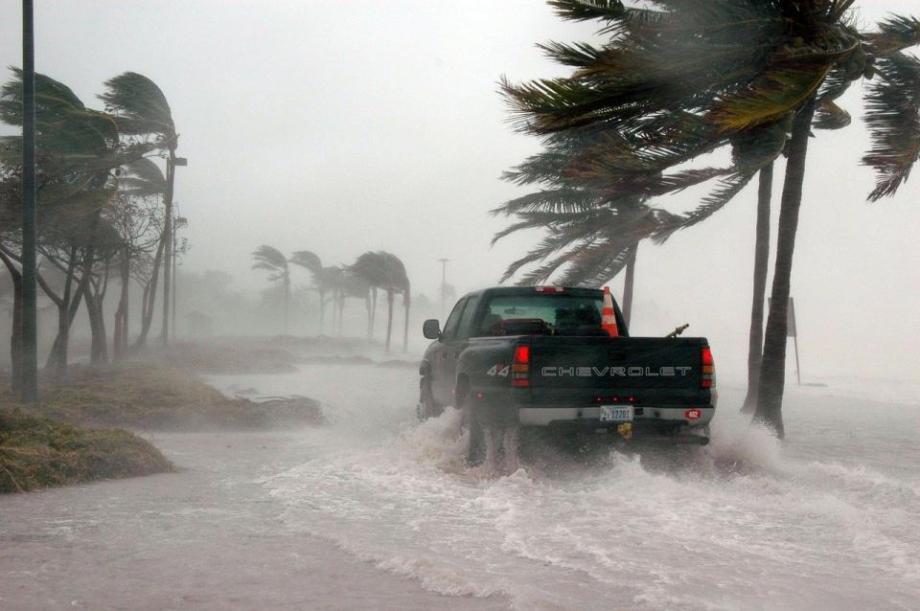 Фото: pixabay.com | Страшные кадры. Показали, как тайфун MAWAR, приближающийся к Приморью, бушует на острове Гуам