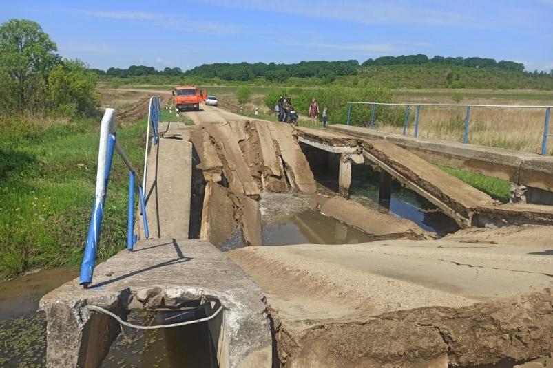 В Приморье вновь разрушился мост
