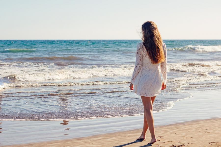 «Стало очень красиво»: популярный пляж изменился до неузнаваемости в Приморье